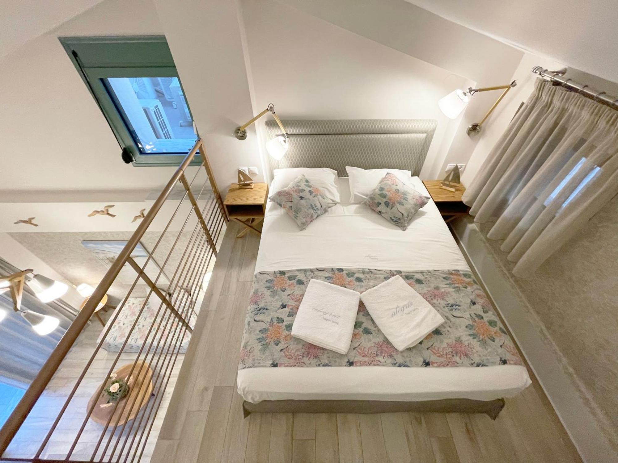 Alegria Suites ニキティ エクステリア 写真